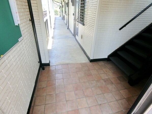 ストークコートの物件内観写真